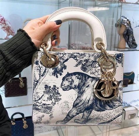 dior lady bag tiger